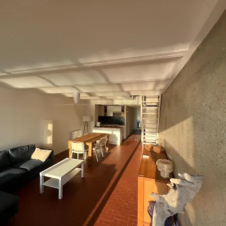 Maison De Avec Son Ponton Privatif بيت للعطل *